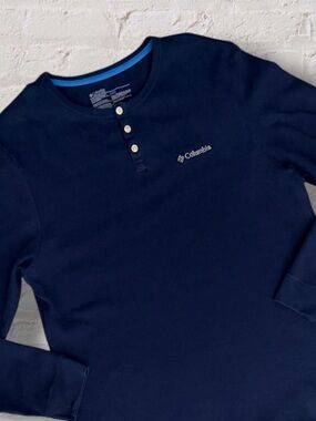 Columbia Mens Large Navy Waffle Knit Thermal Henley Long Sleeve Shirt
